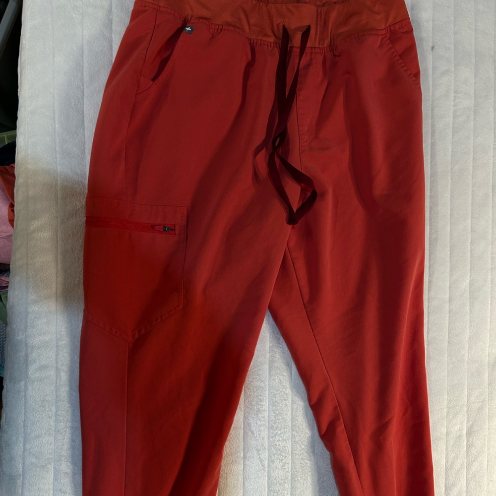 FIGS Zamora Jogger Scrub Pants CLAY XL/P